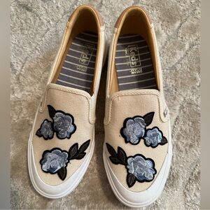 Floral Embroidered Keds